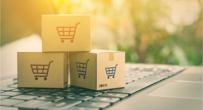 E-commerce no Brasil cresce 47% no 1º semestre, maior alta em 20 anos